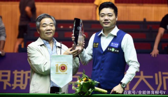 而穆雷的首 而穆雷的首