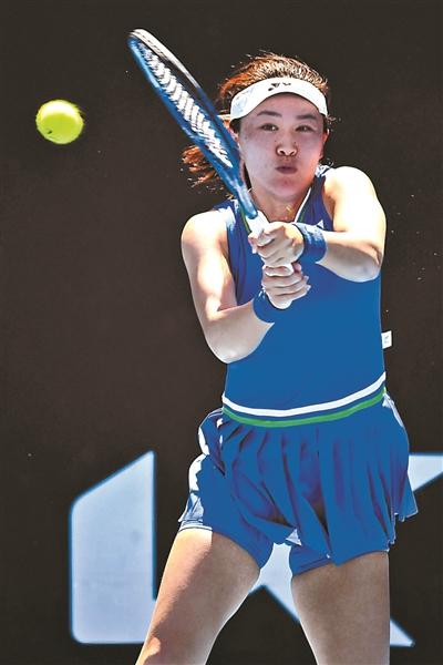 举表示担忧 举表示担忧