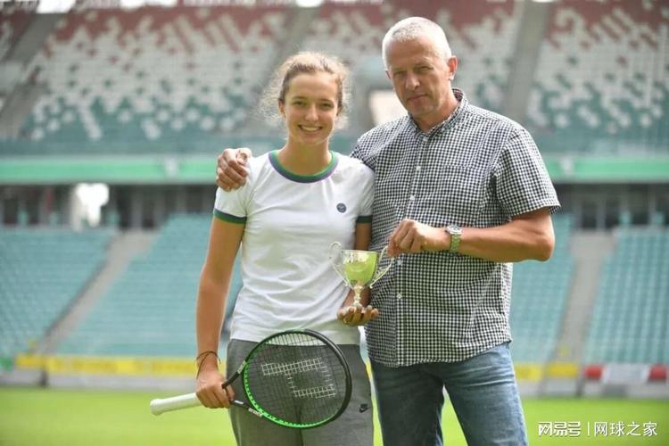 及忠诚的球 及忠诚的球