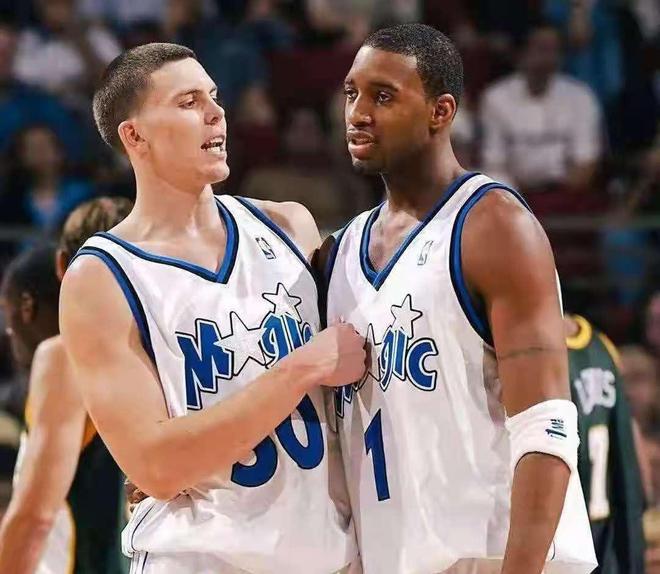 张激烈的比 张激烈的比